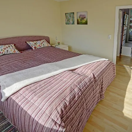 Fewo1846 - Bellevue - Sonnige 2-Zimmer-Wohnung Mit Balkon Und Hafenblick