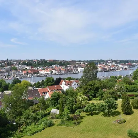 Fewo1846 - Bellevue - Sonnige 2-zimmer-wohnung Mit Balkon Und Hafenblick Apartman